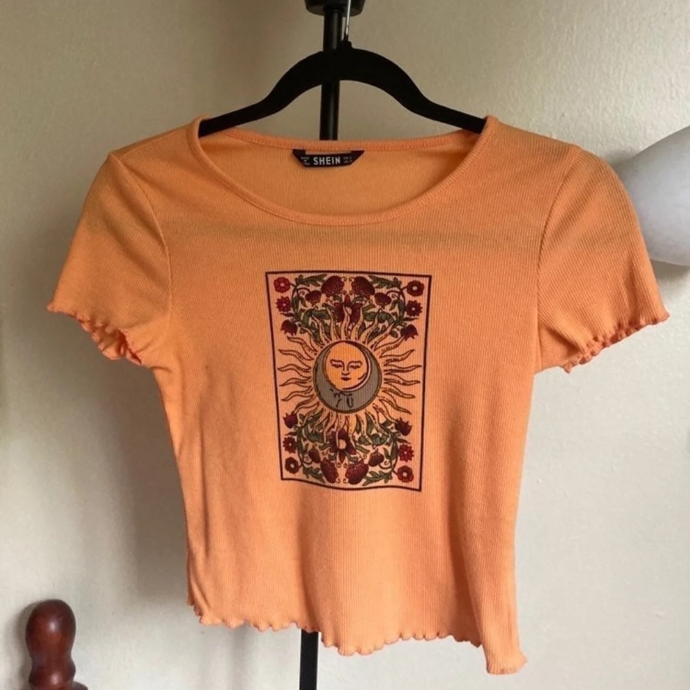 SUN MOON FLORAL CROP TOP